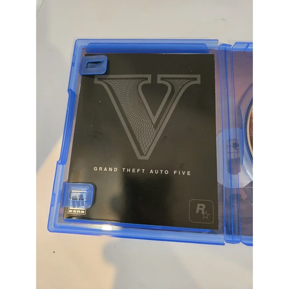 Grand Theft Auto V PS4 Game Instruction Manual